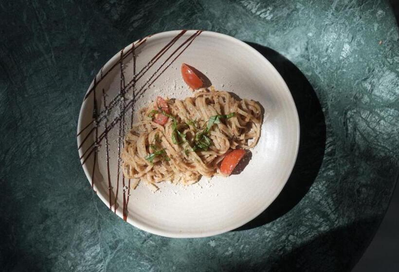 Отель Pietra Social House