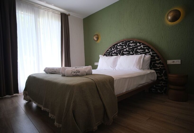 Отель Pietra Social House