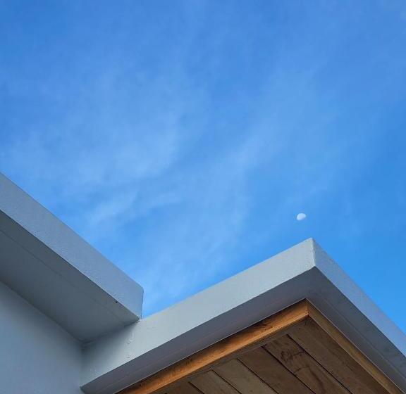 Hôtel เดอะซีน คาบาน่า บีช รีสอร์ท ขนอม The Scene Cabana Beach Resort Khanom