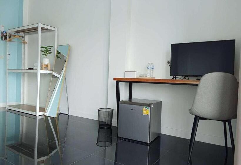 J Boutique Hotel เจ บูทีค โฮเทล