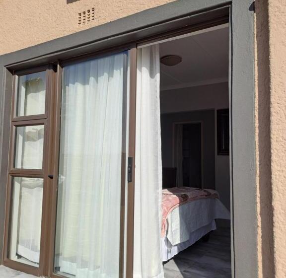 بنسيون Randhart Guesthouse