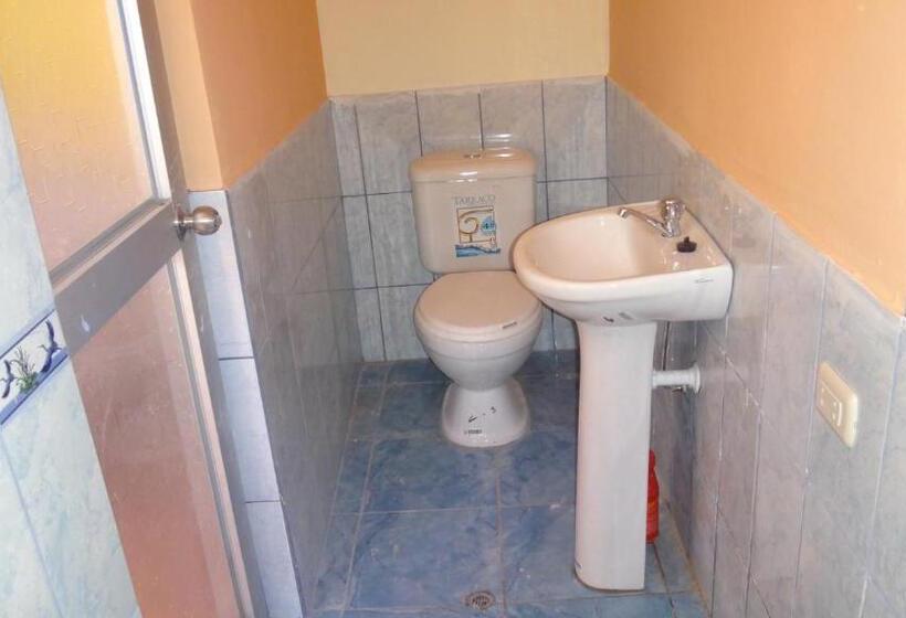 بنسيون Hospedaje Sol Y Luna Inn