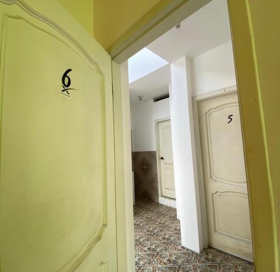 بنسيون Hostal El Paraíso