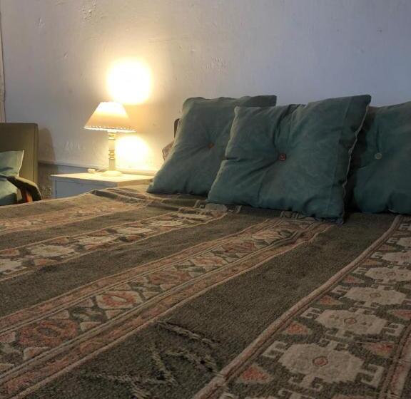 Пансион Hostel Che Camba