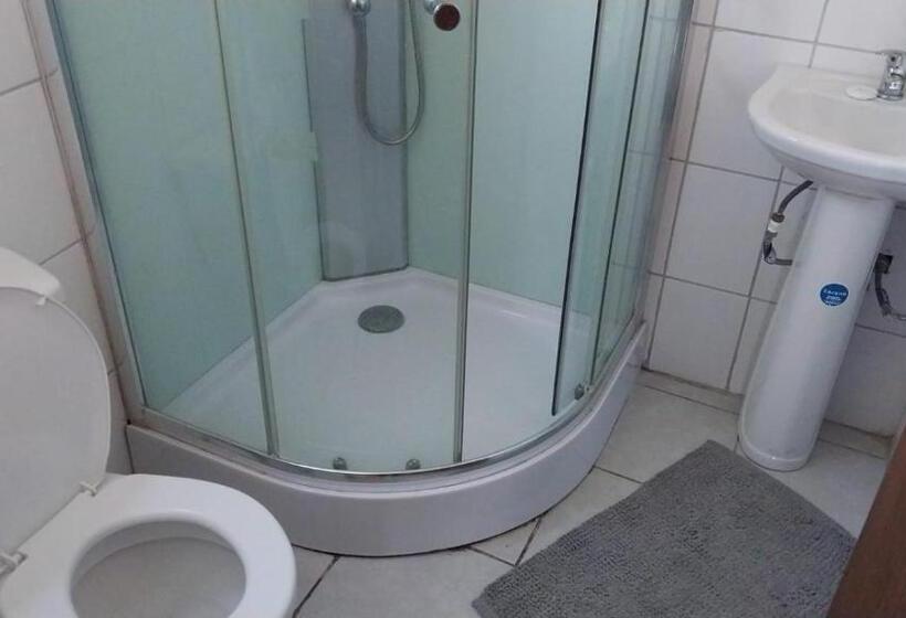 פנסיון Hostería Y Restaurant La Guitarra