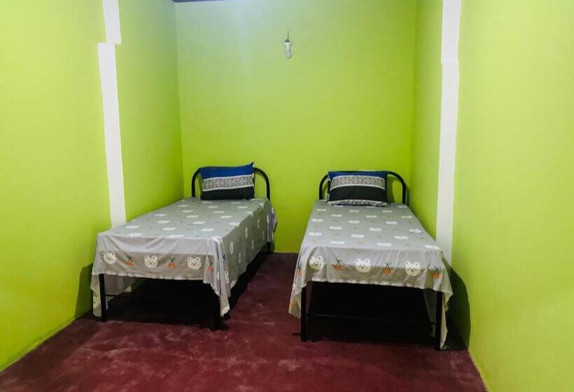 פנסיון Kalpitiya Guest House B