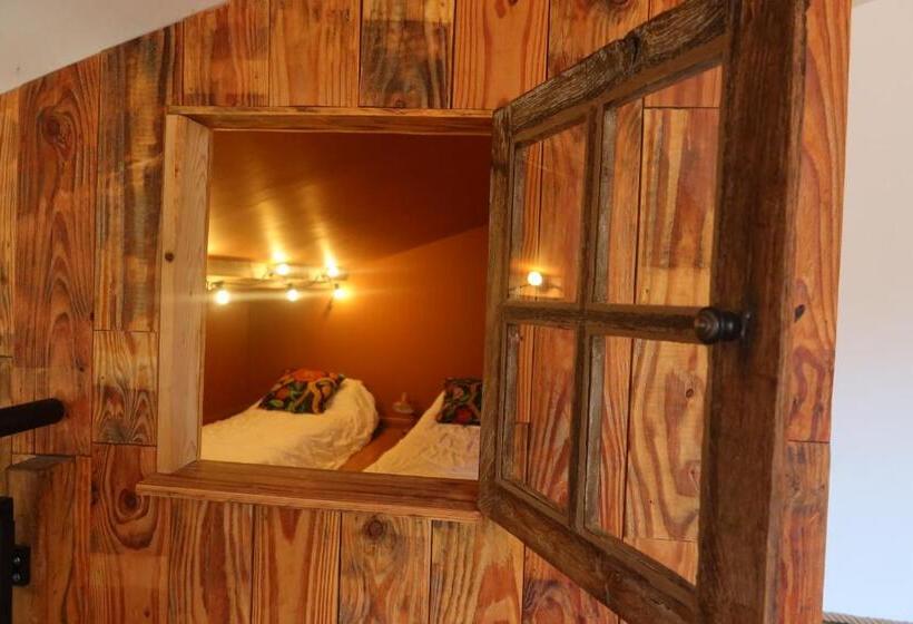 ペンション Lilarize Gite En Plein Coeur De Village Du Mas D Azil