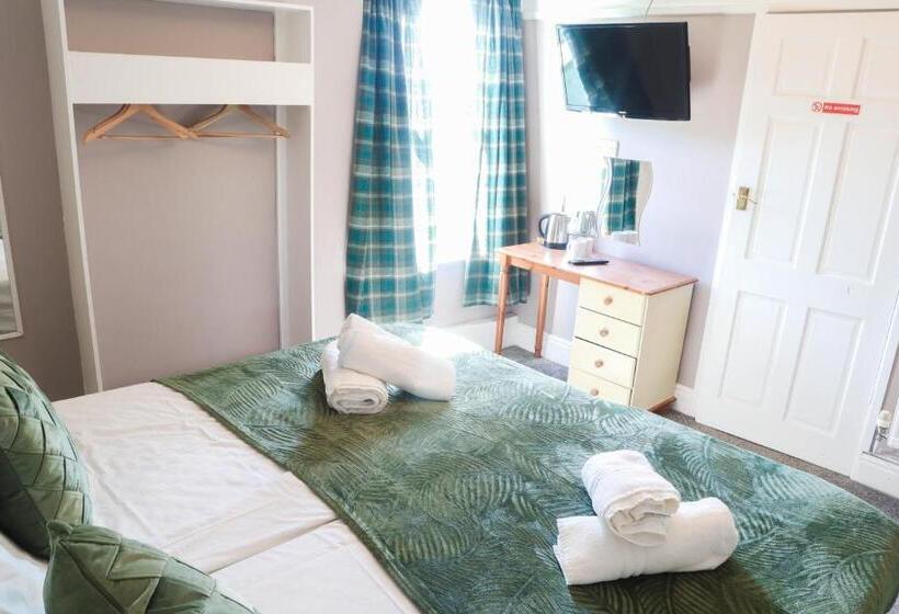 פנסיון Meadowsway Guesthouse