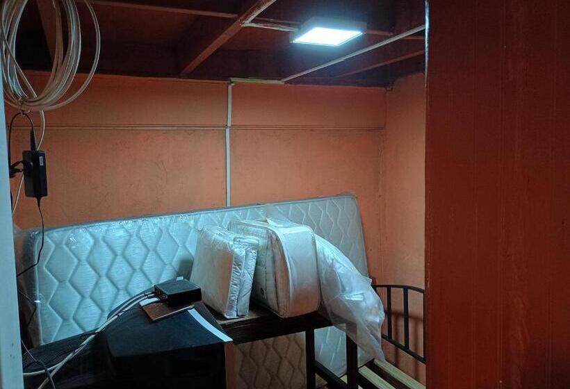 پانسیون Piezas Sebita