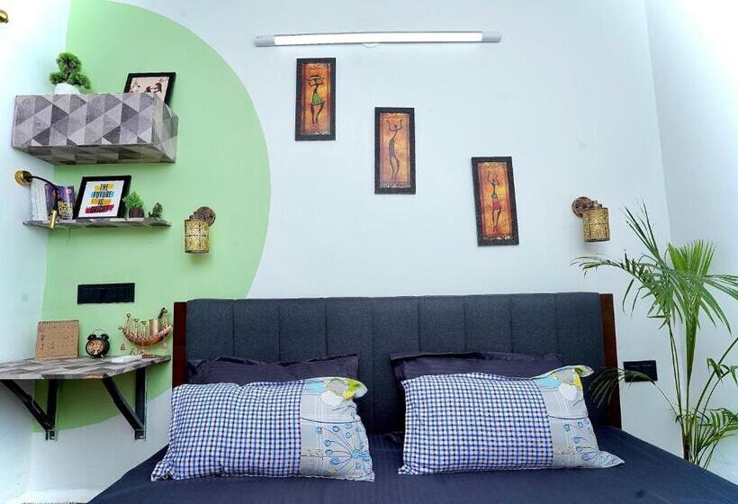 פנסיון The Gharaundha