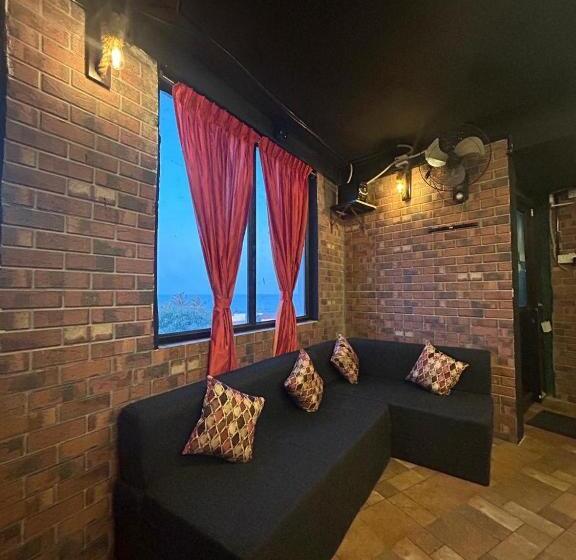 پانسیون The Ocean Grand