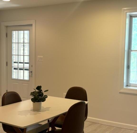 بنسيون Waterfront Basement Unit Near Mgm