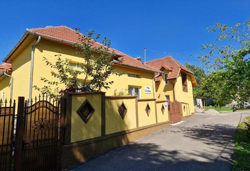 Pensiunea Agroturistica La Doina