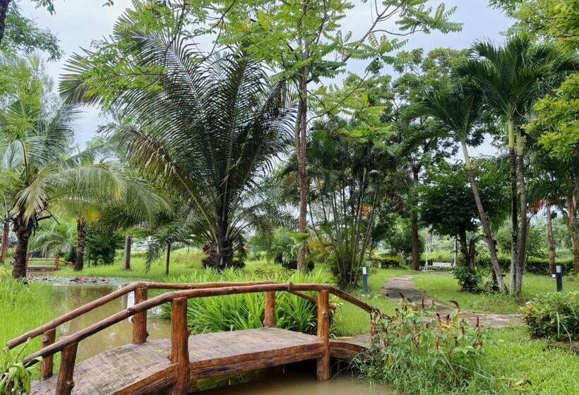 Lomakeskus อภิรตา รีสอร์ท