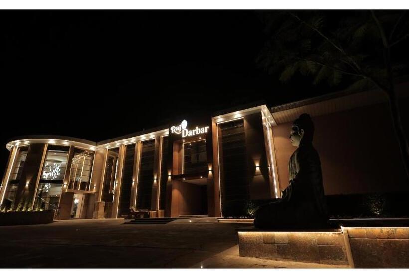 אתר נופש The Riverside Inn