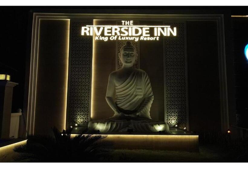 リゾートホテル The Riverside Inn