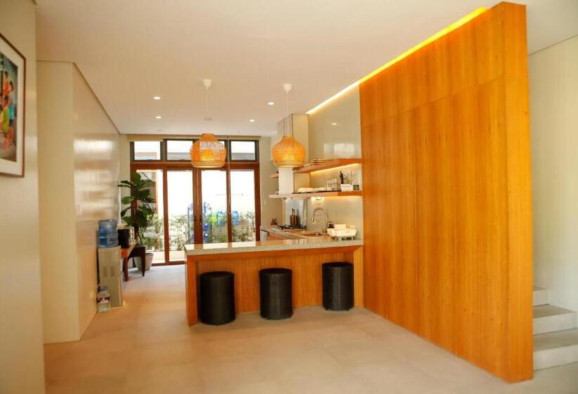 리조트 The Spring House