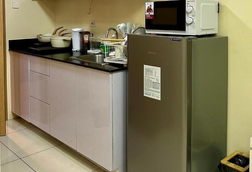 Smdc Breeze Residences Pasay 5 Mins Walk Picc World Trade Center Star City 5 Mins Moa 10 Mins Airpor