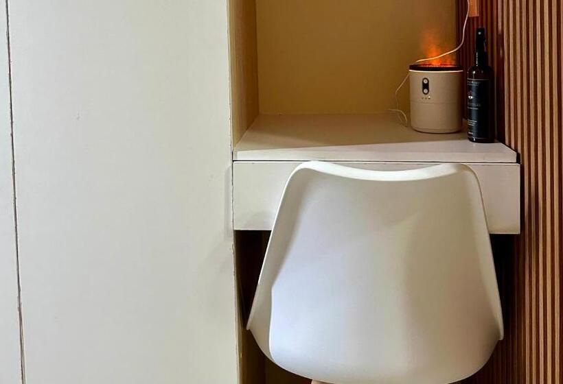 Smdc Breeze Residences Pasay 5 Mins Walk Picc World Trade Center Star City 5 Mins Moa 10 Mins Airpor