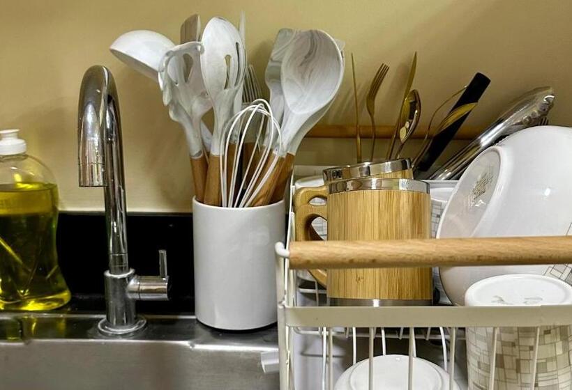 Smdc Breeze Residences Pasay 5 Mins Walk Picc World Trade Center Star City 5 Mins Moa 10 Mins Airpor