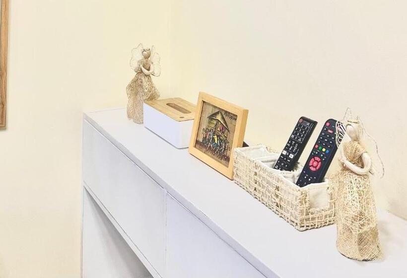 Smdc Breeze Residences Pasay 5 Mins Walk Picc World Trade Center Star City 5 Mins Moa 10 Mins Airpor