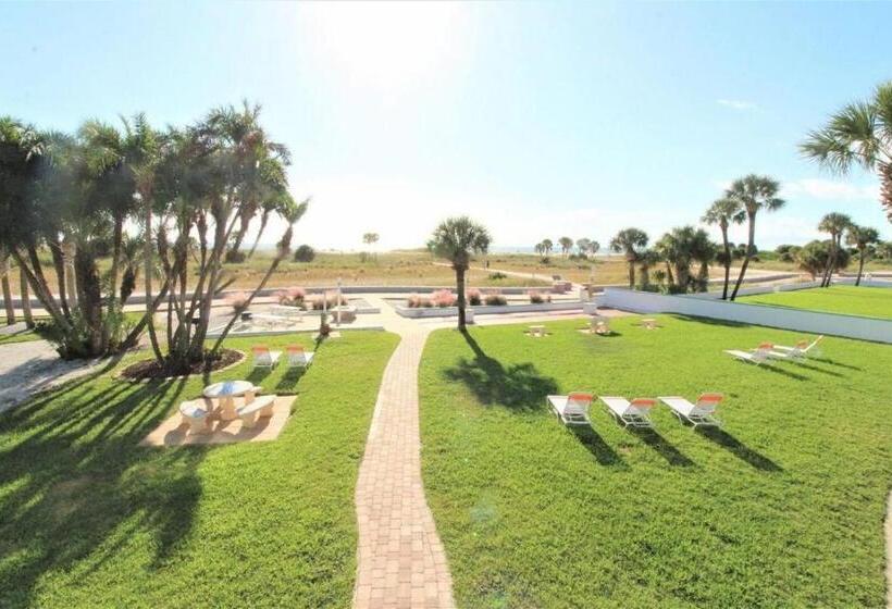 Tropic Terrace #55   Beachfront Resort