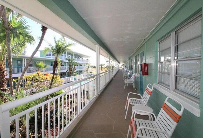 Tropic Terrace #55   Beachfront Resort