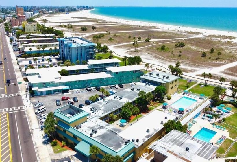 Tropic Terrace Suite #45   Beachfront Resort