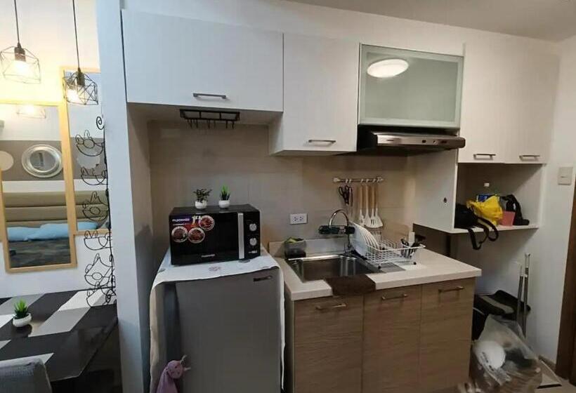 Affordable Studio Type Condo In Congressional Town Center