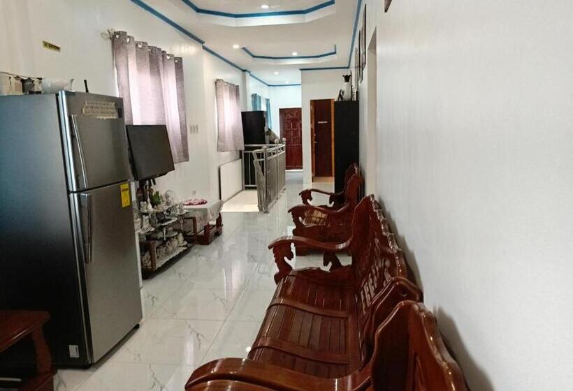 هاستل Drage Tourist Inn