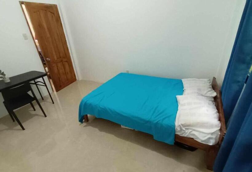 הוסטל The Soul Center