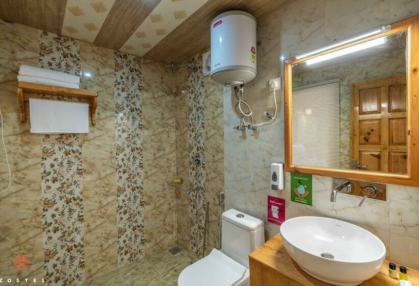 호스텔 Zostel Kotgarh