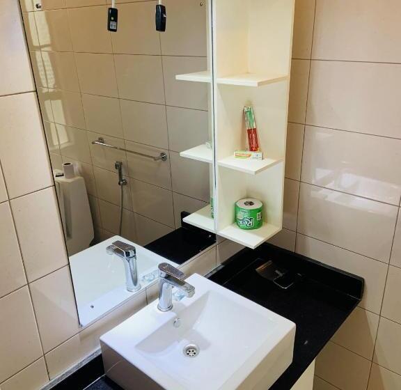 Bed and Breakfast Arusha Serene Mansion