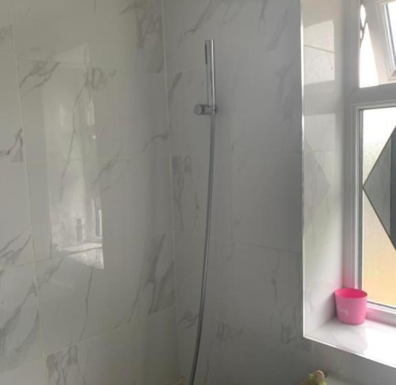 ベッドアンドブレックファースト At Apex House