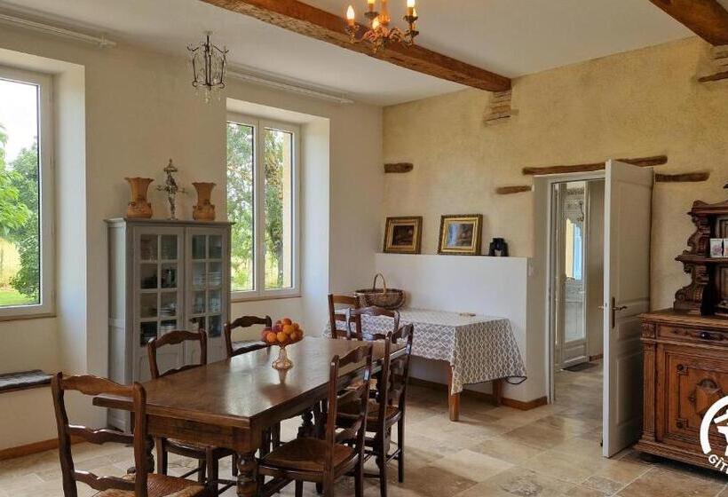 민박 Aux Roses De Cèdres