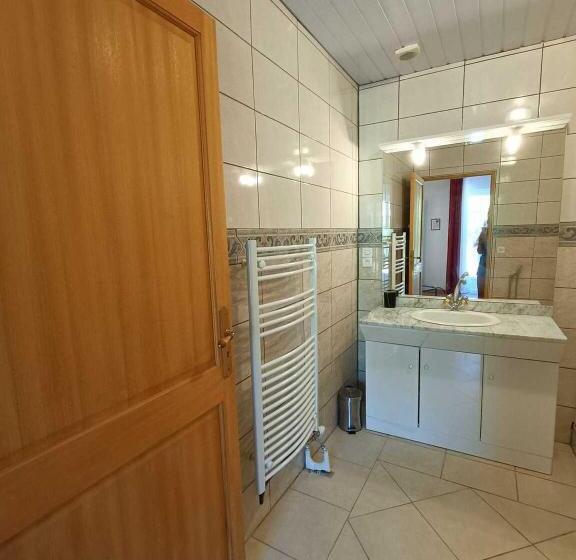 ベッドアンドブレックファースト Chambre Coquelicot