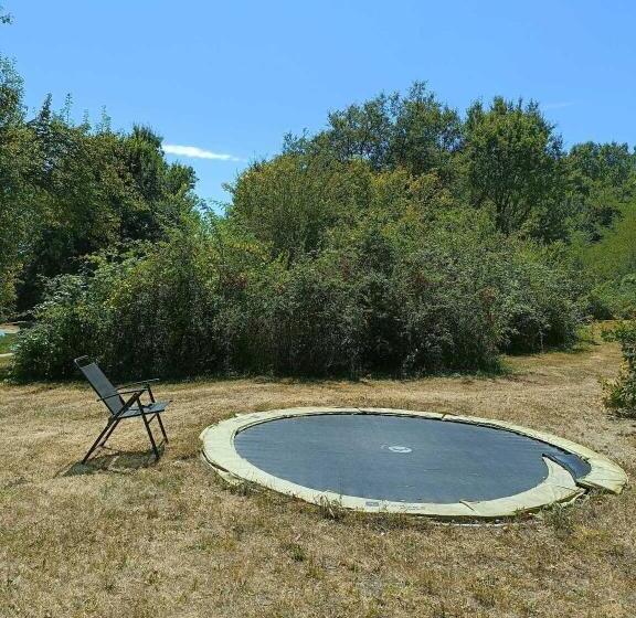 ベッドアンドブレックファースト Chambre Coquelicot