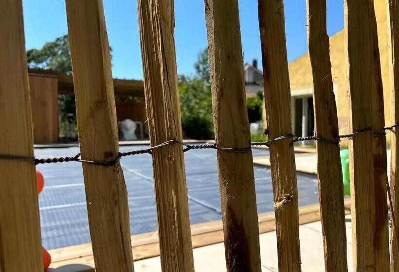 Domaine Manilea   Piscine   Proche Océan