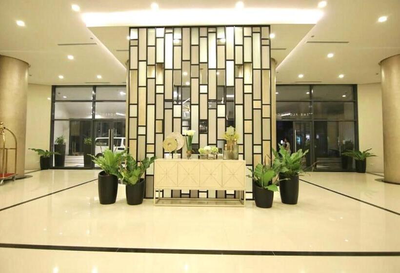 Executive Luxury 2br Condo Unit In Mckinley Hill Bgc Taguig