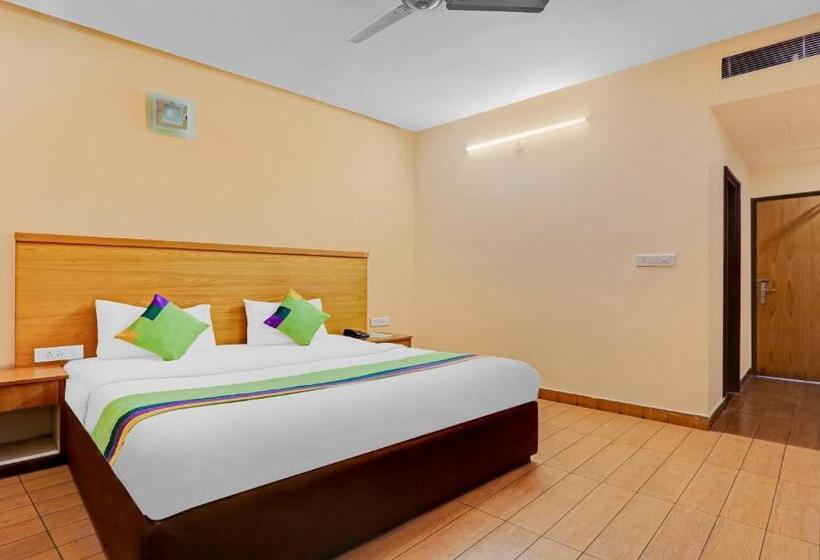 Отель Golden Era