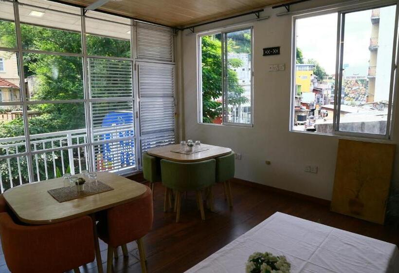 Отель City Nest Inn