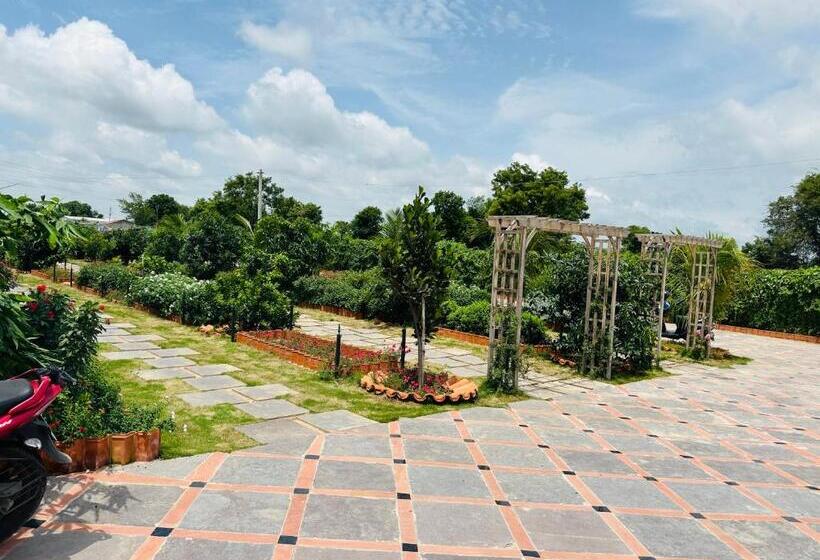 فندق Deer Creek Farm House