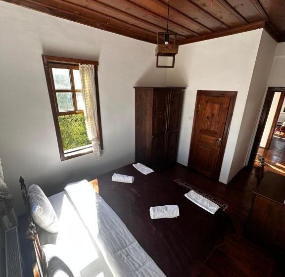 ホテル Ecevit Hanı