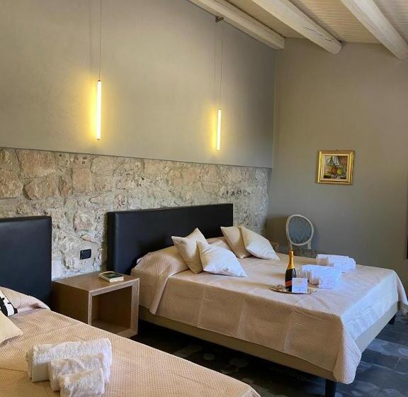 هتل Il Carosello Dei Baroni