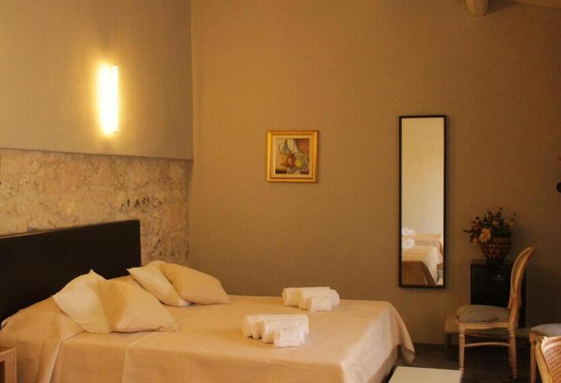 هتل Il Carosello Dei Baroni