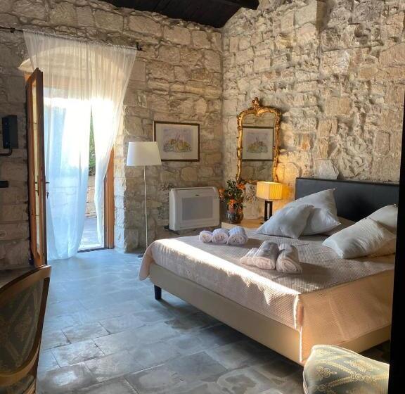 هتل Il Carosello Dei Baroni