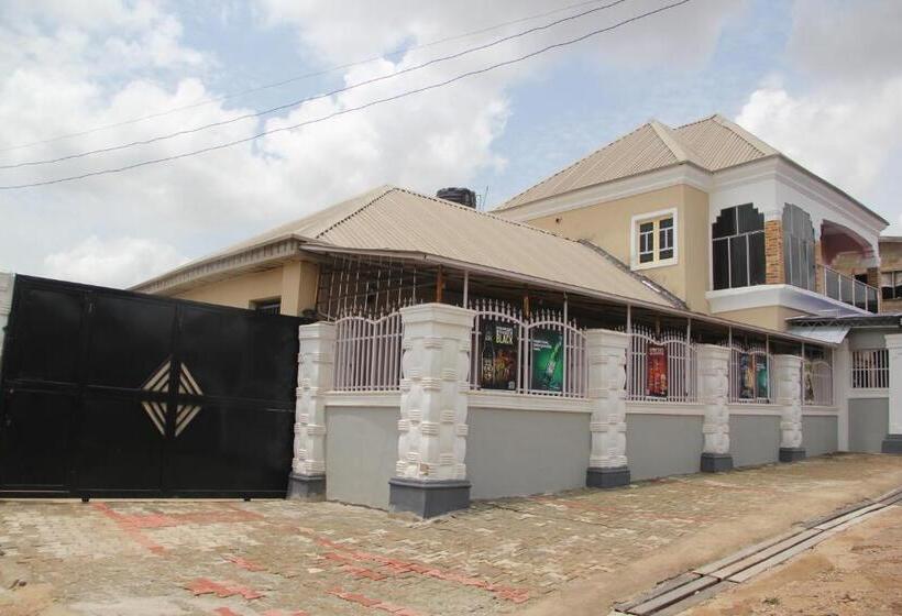 Отель Malare Palace