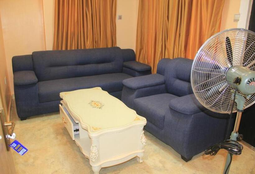 Отель Malare Palace