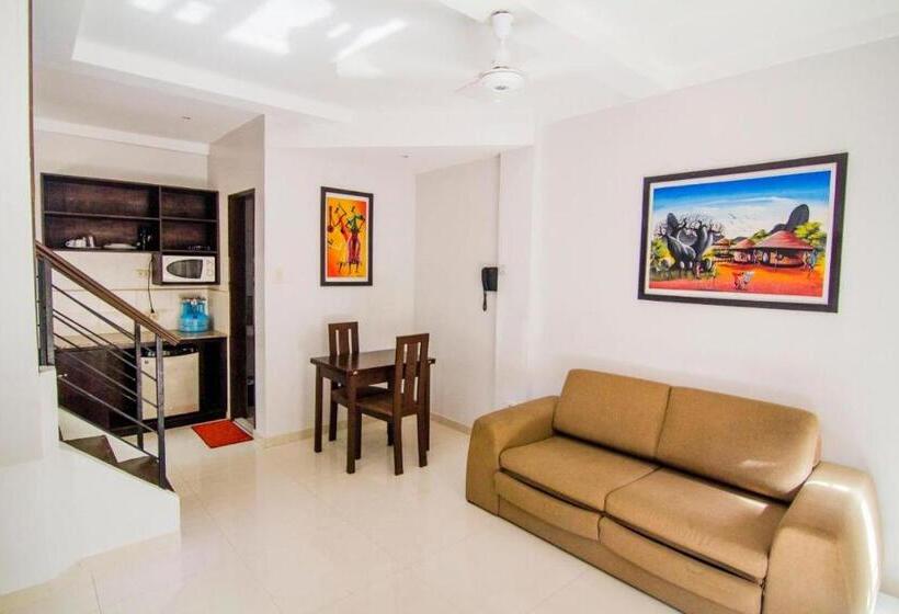 هتل Paradise Palm Resort