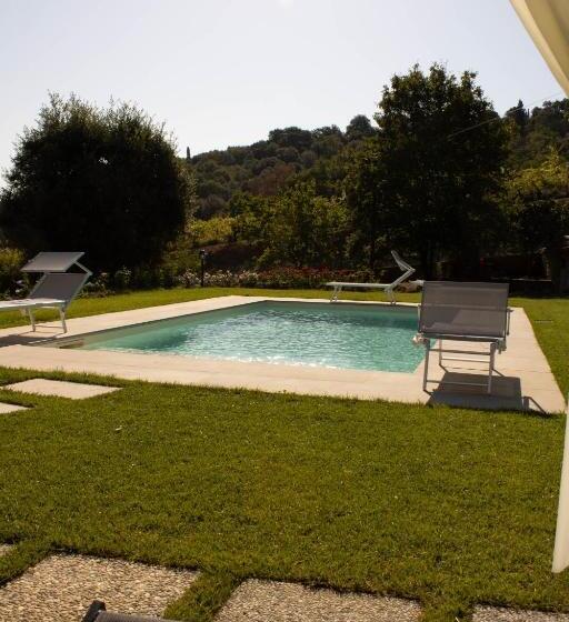 هتل Podere Il Dolco   La Guazza